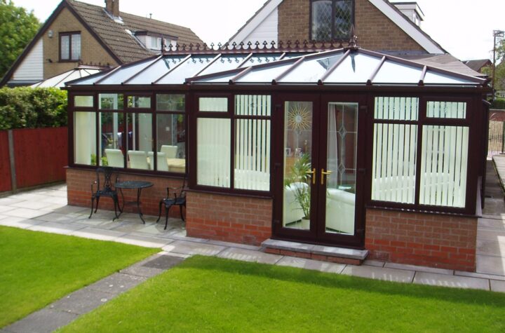 Conservatories and porches installer Stockport