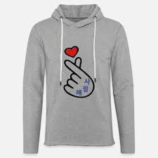 Design loves with hoodie shirt