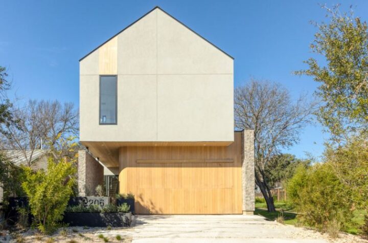 luxury custom home builder Austin