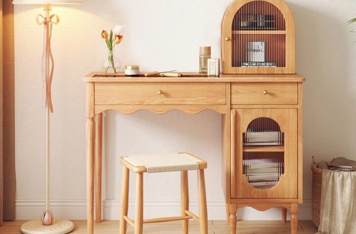 dressing table